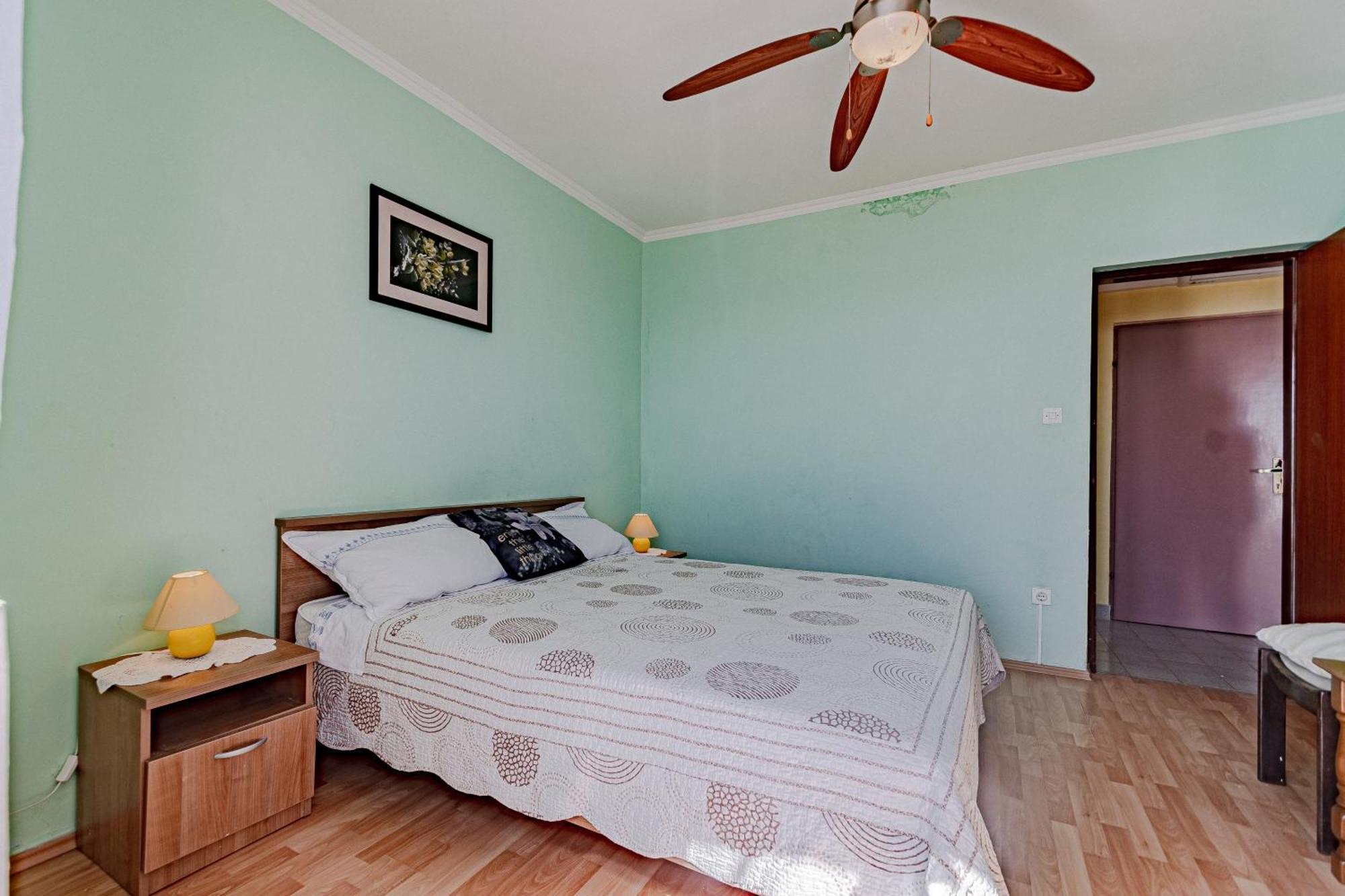 Family Friendly Apartments With A Swimming Pool Zavalatica, Korcula - 183 Rum bild