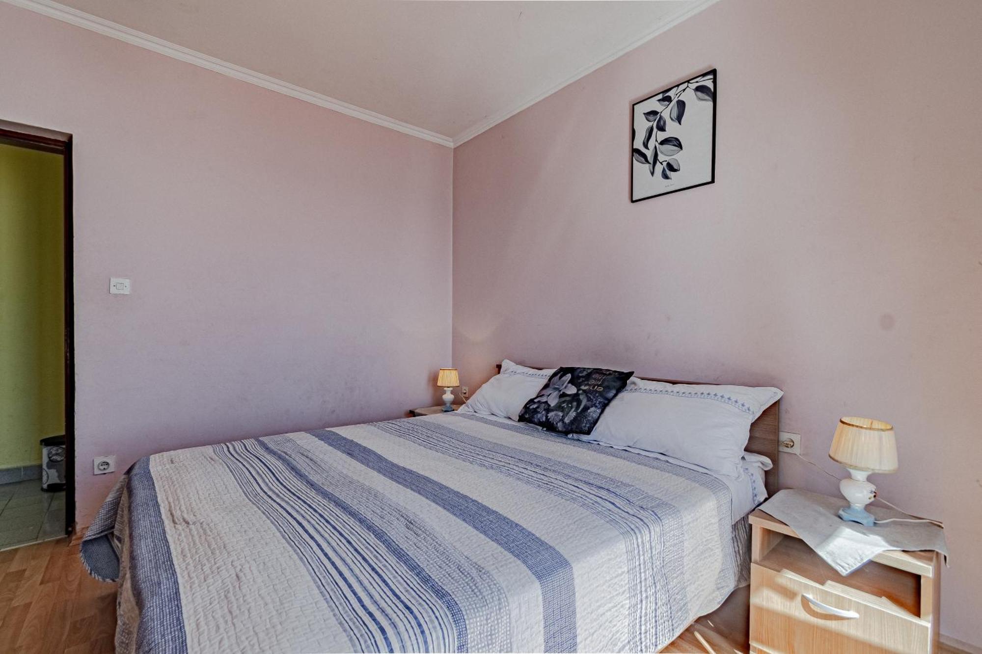 Family Friendly Apartments With A Swimming Pool Zavalatica, Korcula - 183 Rum bild