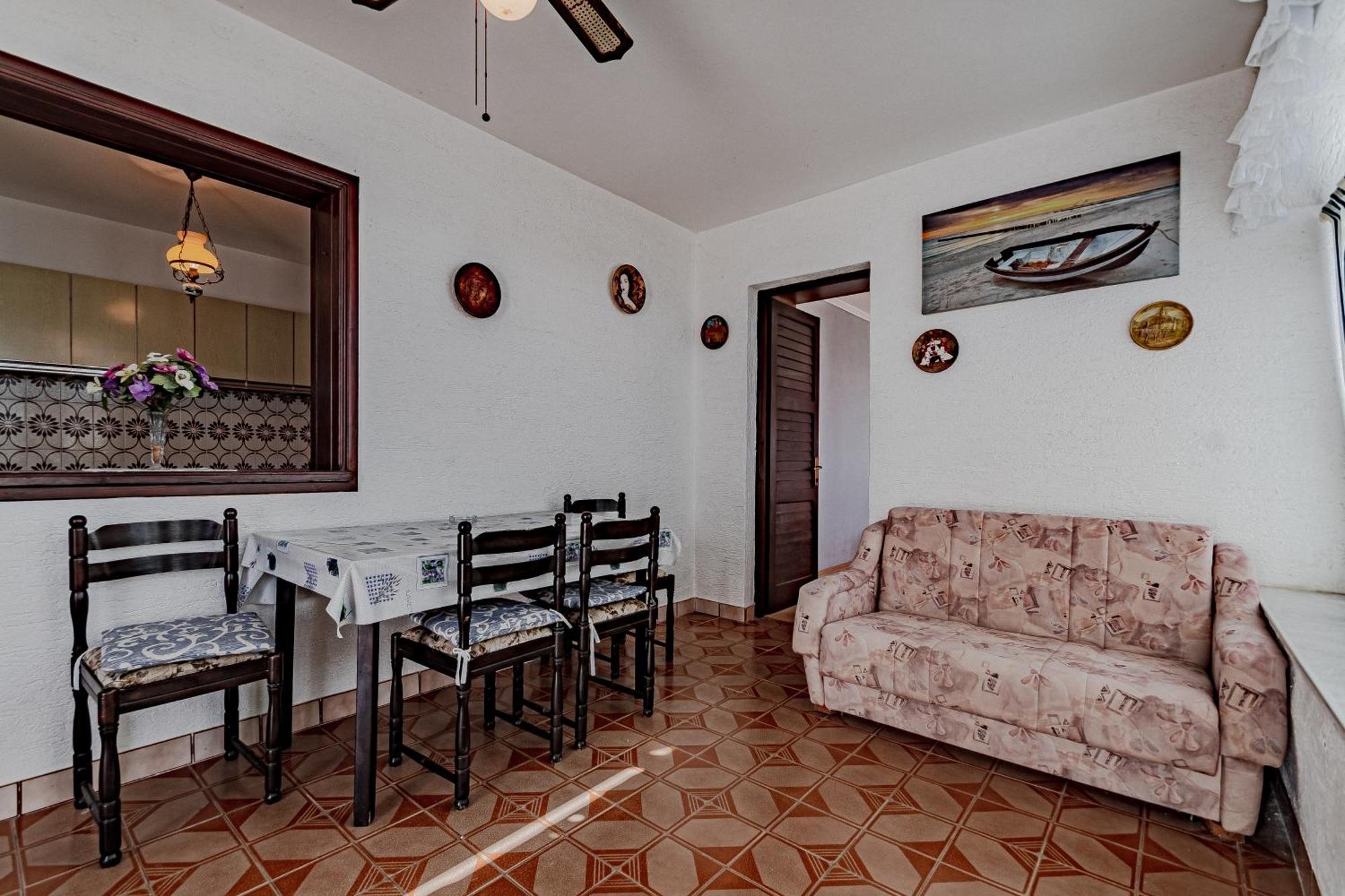 Family Friendly Apartments With A Swimming Pool Zavalatica, Korcula - 183 Rum bild